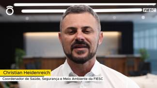 Fiesc_renova_adesao_ao_programa_laco_amarelo